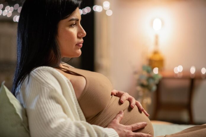 Why-Some-Mothers-Still-Look-Pregnant-After-Having-a-Baby.jpg